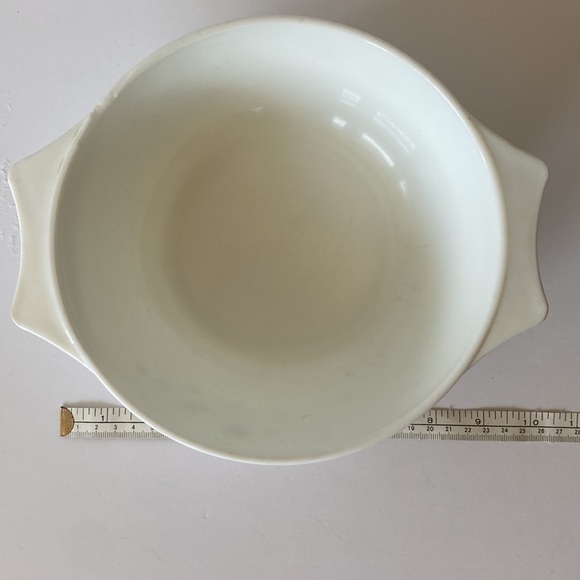 VINTAGE Pyrex floral "Emily Spring Garden" casserole dish - Picture 7 of 13